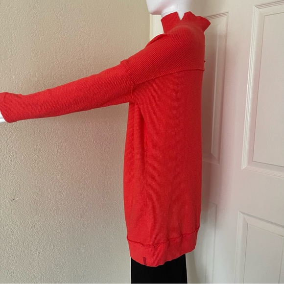 Free People We the free Mock Neck long Sleeve Casey Tunic Top in Red/Orange - Picture 12 of 12